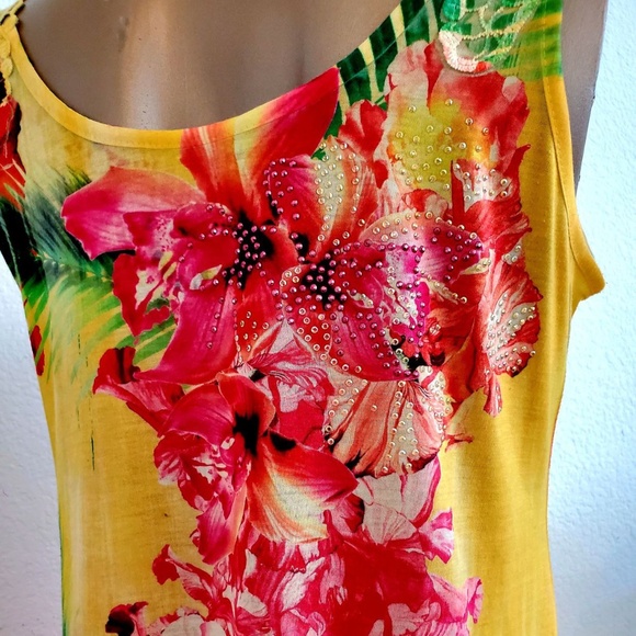 Yellow embroidered blouse - Picture 3 of 6